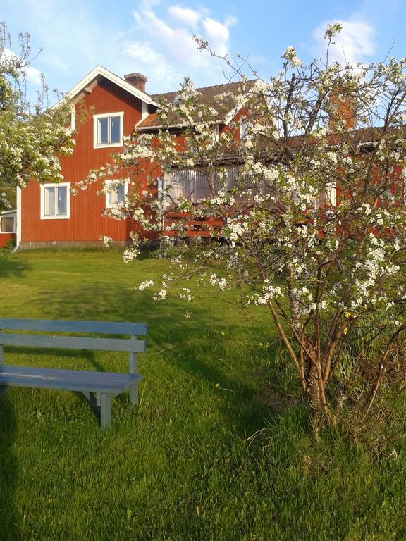 Вілла Dagmarsgardens Stuguthyrningen Kullsbjorken Екстер'єр фото